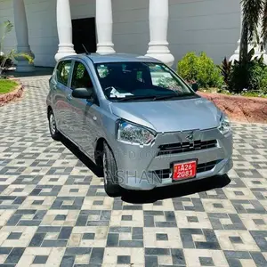 Daihatsu Mira 2024