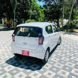 Daihatsu Mira 2024
