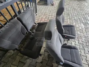 Swift Seats Center Antenna