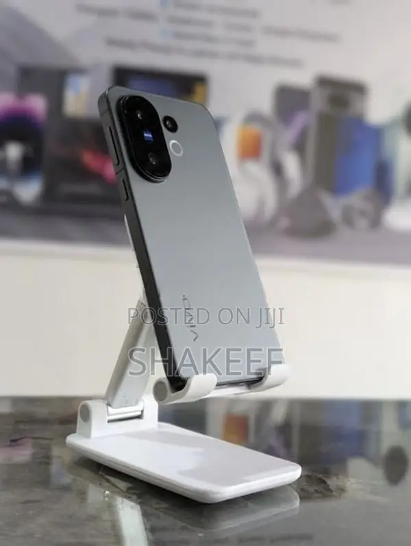 Vivo X200 FE (Used)