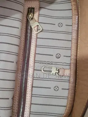 Louis Vuitton Ladies Handbag