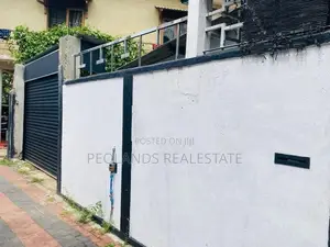 (NH616) Single Storey House for Sale in Kirulapone