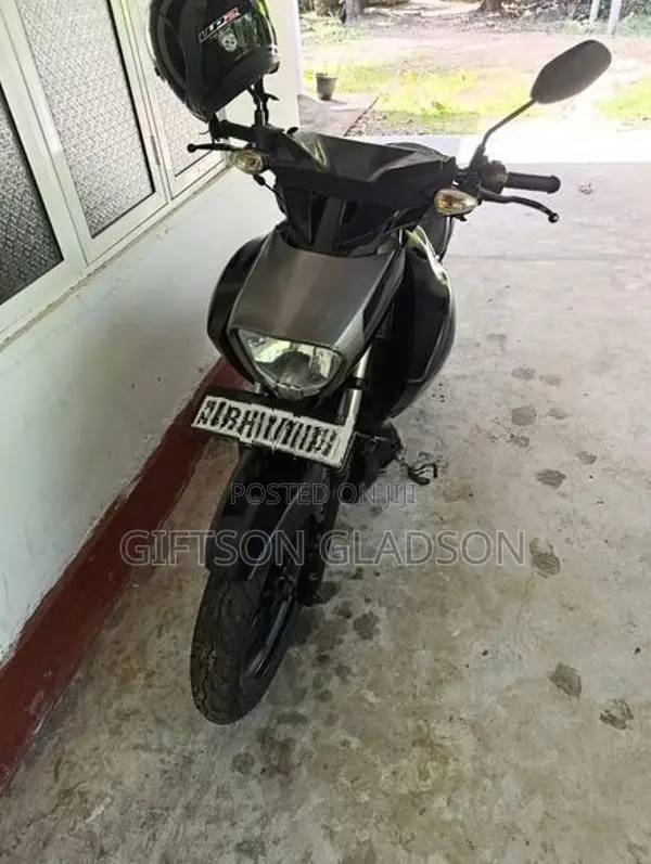 Suzuki Intruder 2018