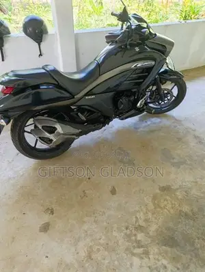 Suzuki Intruder 2018
