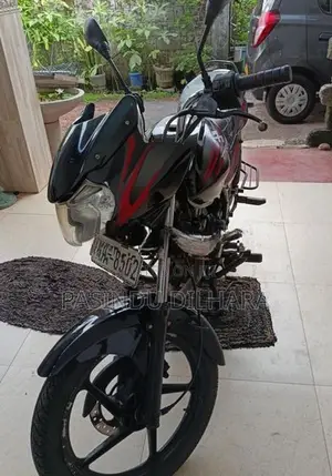 Bajaj Discover 150 2010