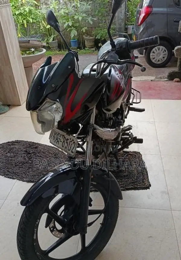 Bajaj Discover 150 2010
