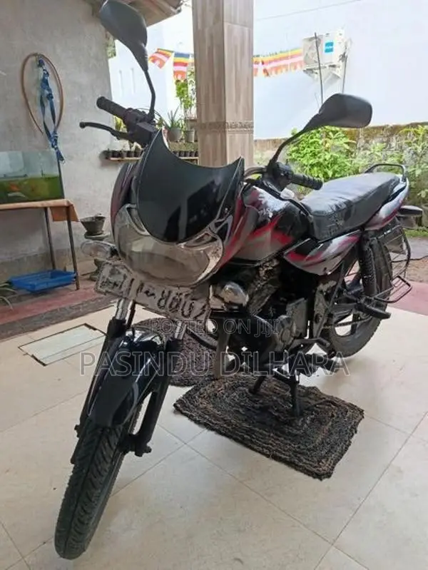 Bajaj Discover 150 2010