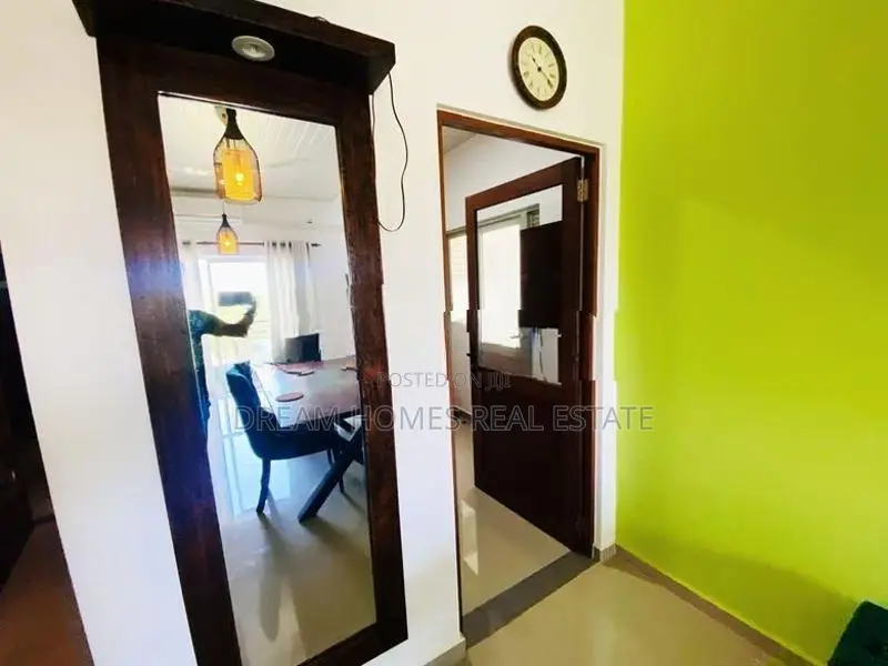 2-Bedroom Fully Furnished Apartment – Ariyana Resort, Athurugiriya
