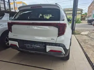 Kia Sonet GTX PLUS 2025