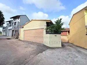 2-Storey House for Sale in Battamulla
