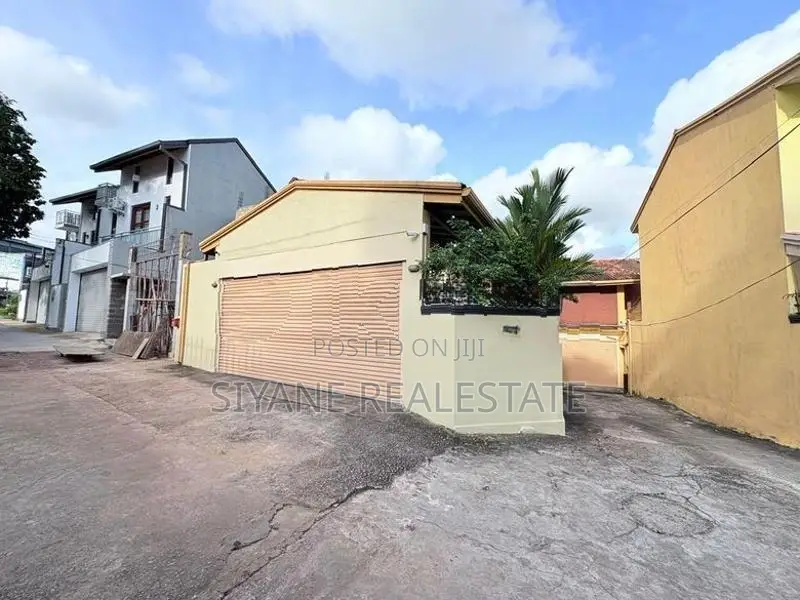 2-Storey House for Sale in Battamulla