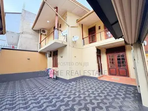 2-Storey House for Sale in Battamulla
