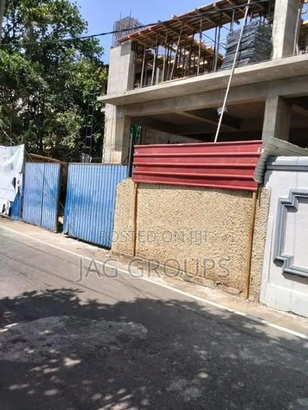 2 BR Apartment -Colombo 6
