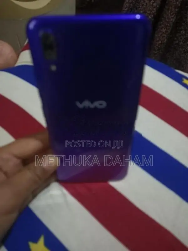 Vivo Y19 (Used)
