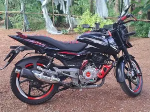 Bajaj Pulsar 150 2015
