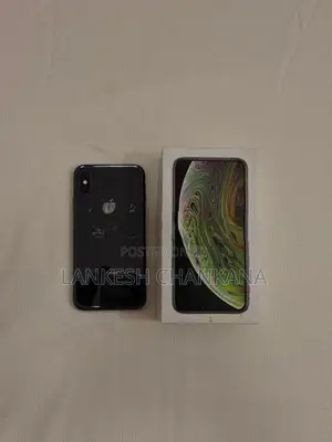 Apple iPhone XS (Used)