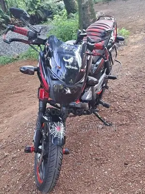 Bajaj Pulsar 150 2015
