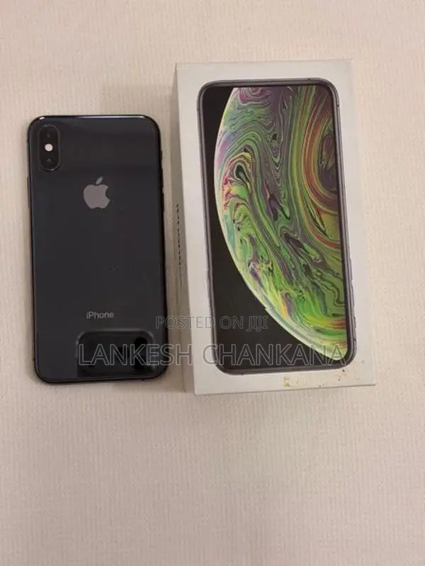 Apple iPhone XS (Used)