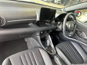 Toyota Yaris G Grade 2025