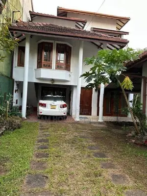 Modernized House on One Land Kotte