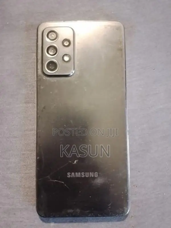 Samsung Galaxy A52 (Used)