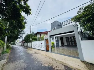 Branded house for sale Kesbewa