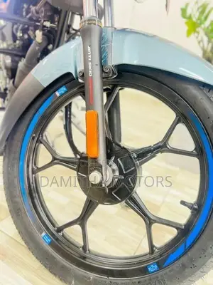 Bajaj Platina 100 2026