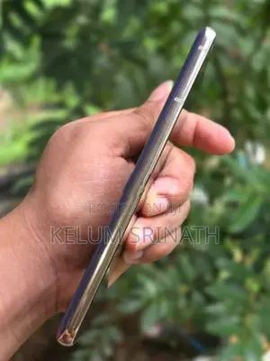 Samsung Galaxy S21 (Used)