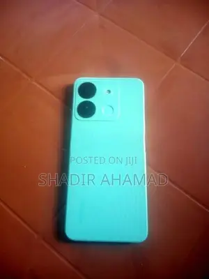 Infinix Smart 9 HD 4GB RAM 64GB ROM (Used)