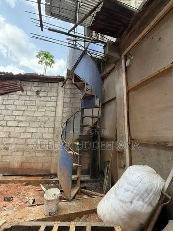 යකඩ පඩිපෙල්