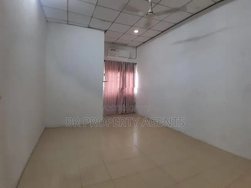 Two Story House for Sale in Wellampitiya