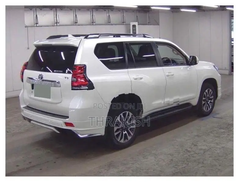 Toyota Land Cruiser Prado 150 2023