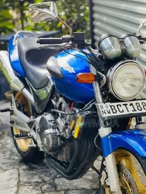 Honda Hornet 2004