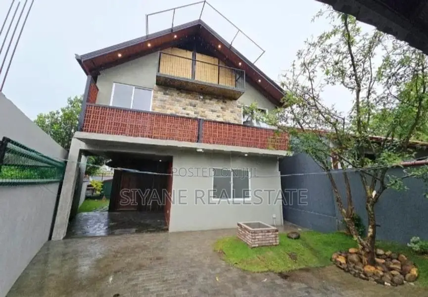 Super Quality Modern 2-Storied House for Sale – Kesbewa