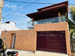 Modern 3-Storey House for Sale in Angoda