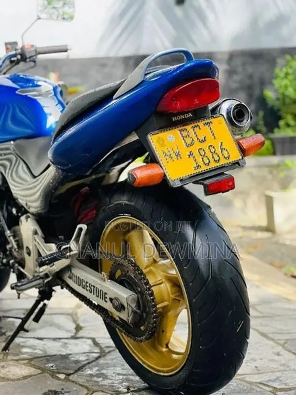 Honda Hornet 2004