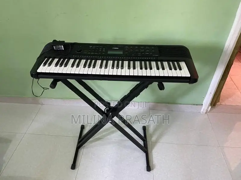 Yamaha PSR-E283 Keyboard