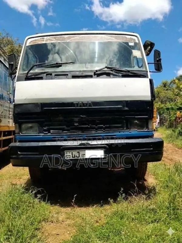 Tata LPT 1618 2011