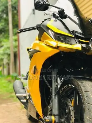 Yamaha YZF R15 2019