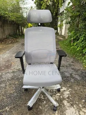 Back Adjustable Head Rest Office Chair YS2306