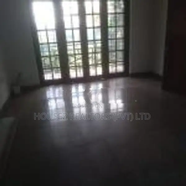 House for Sale – Polgolla