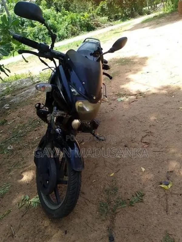 Bajaj Pulsar 150 2016