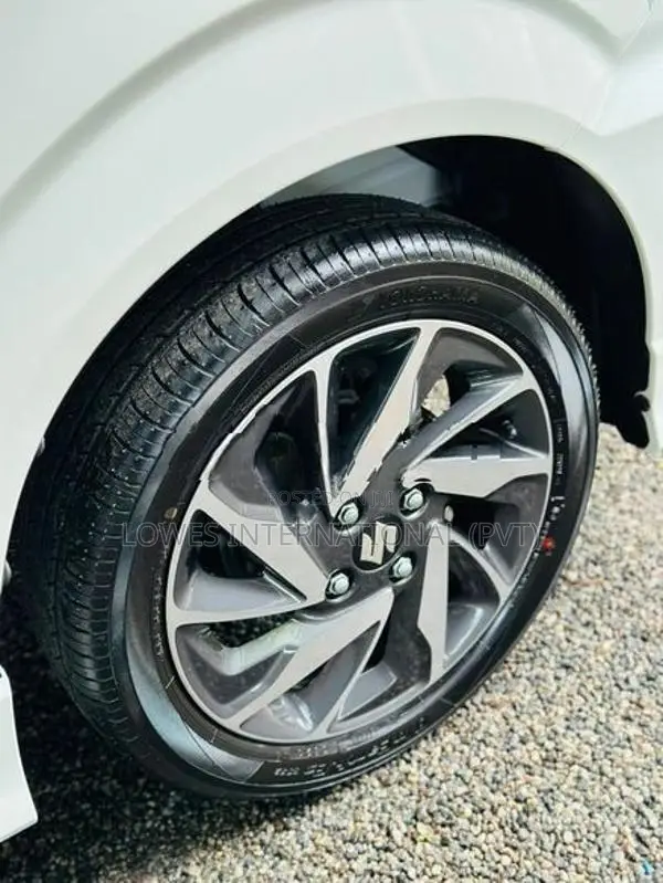 Suzuki Wagon R ZX Custom 2026