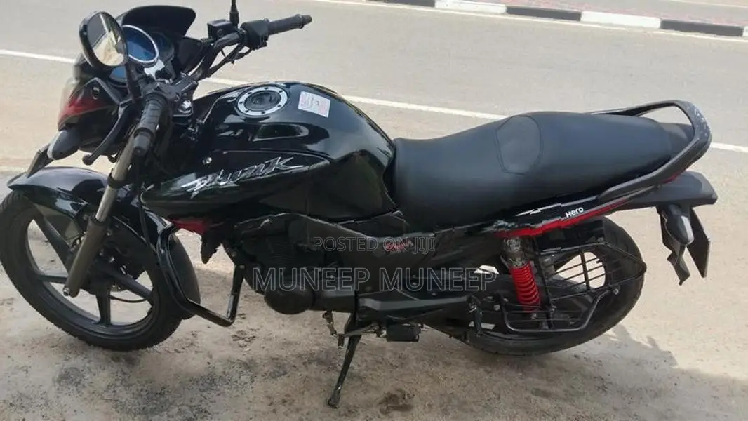 Hero HF Deluxe 2004