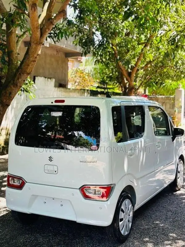 Suzuki Wagon R ZL 2026