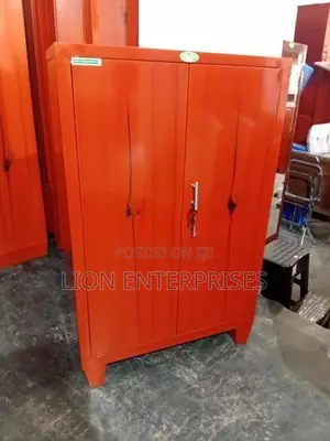 4×2.5 Ft Steel half cupboards new