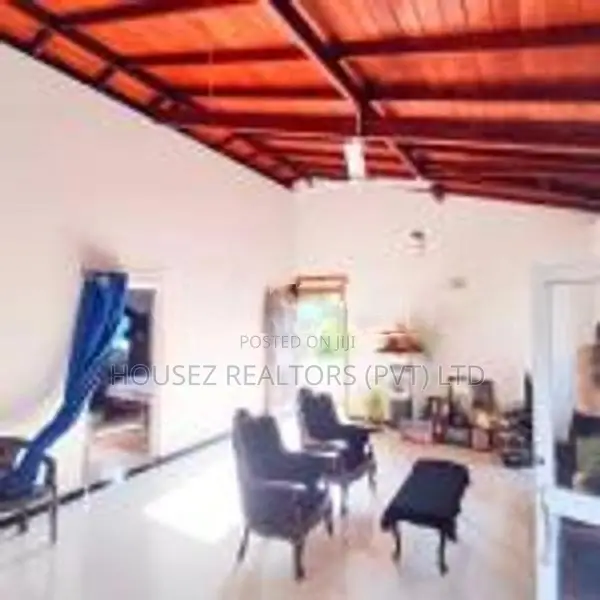 House for Sale – Hikkaduwa