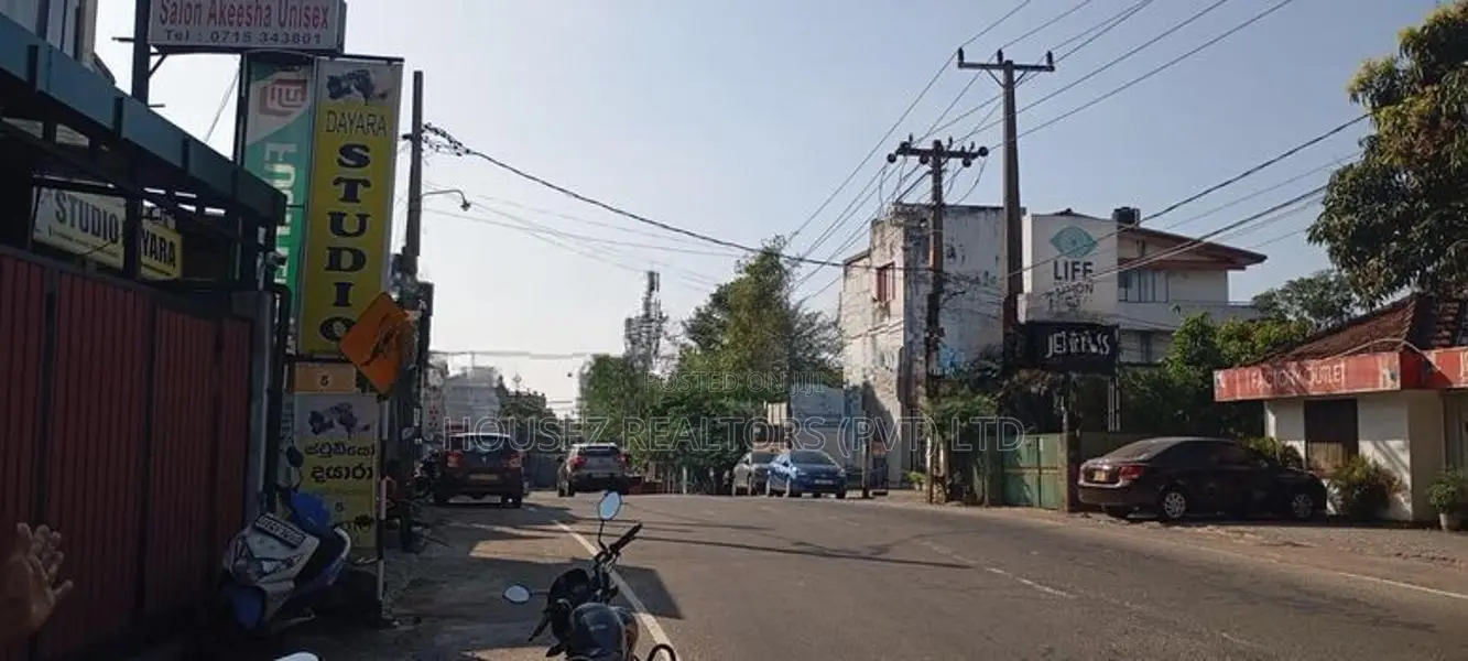 Prime Commercial Property for Sale – Pita Kotte