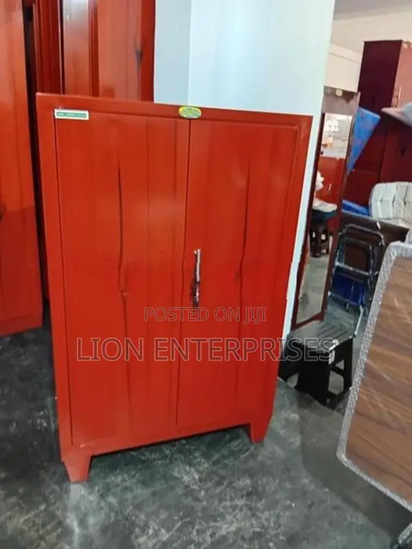 4×2.5 Ft Steel half cupboards new