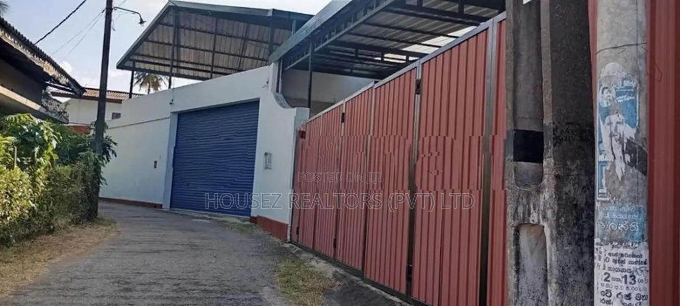 Prime Commercial Property for Sale – Pita Kotte